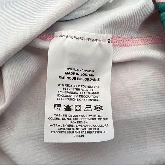 Nike Wide Neck Fast Tank Top - Picture 5 of 5